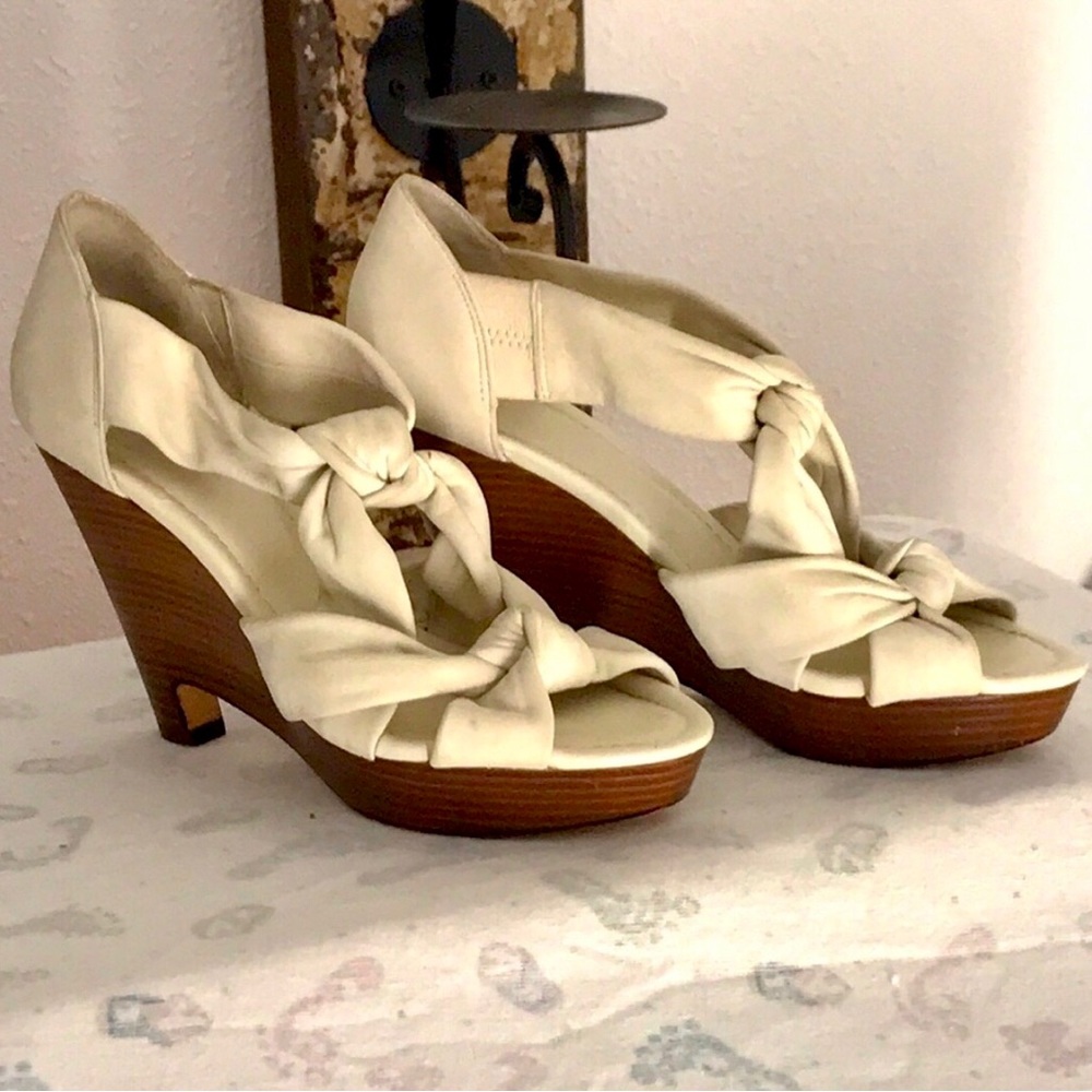 Sam’s Fifth Avenue 8.5 M Ladies Heels